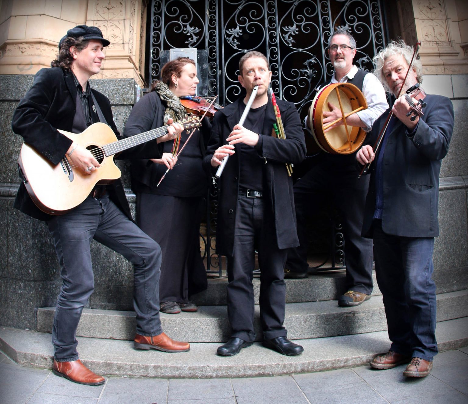 Ceilidh Bands, Folk & Country Bands for Hire DG Music